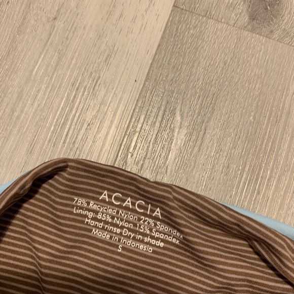 Acacia Bikini Set in Powder *SOLD* - Picture 3 of 3